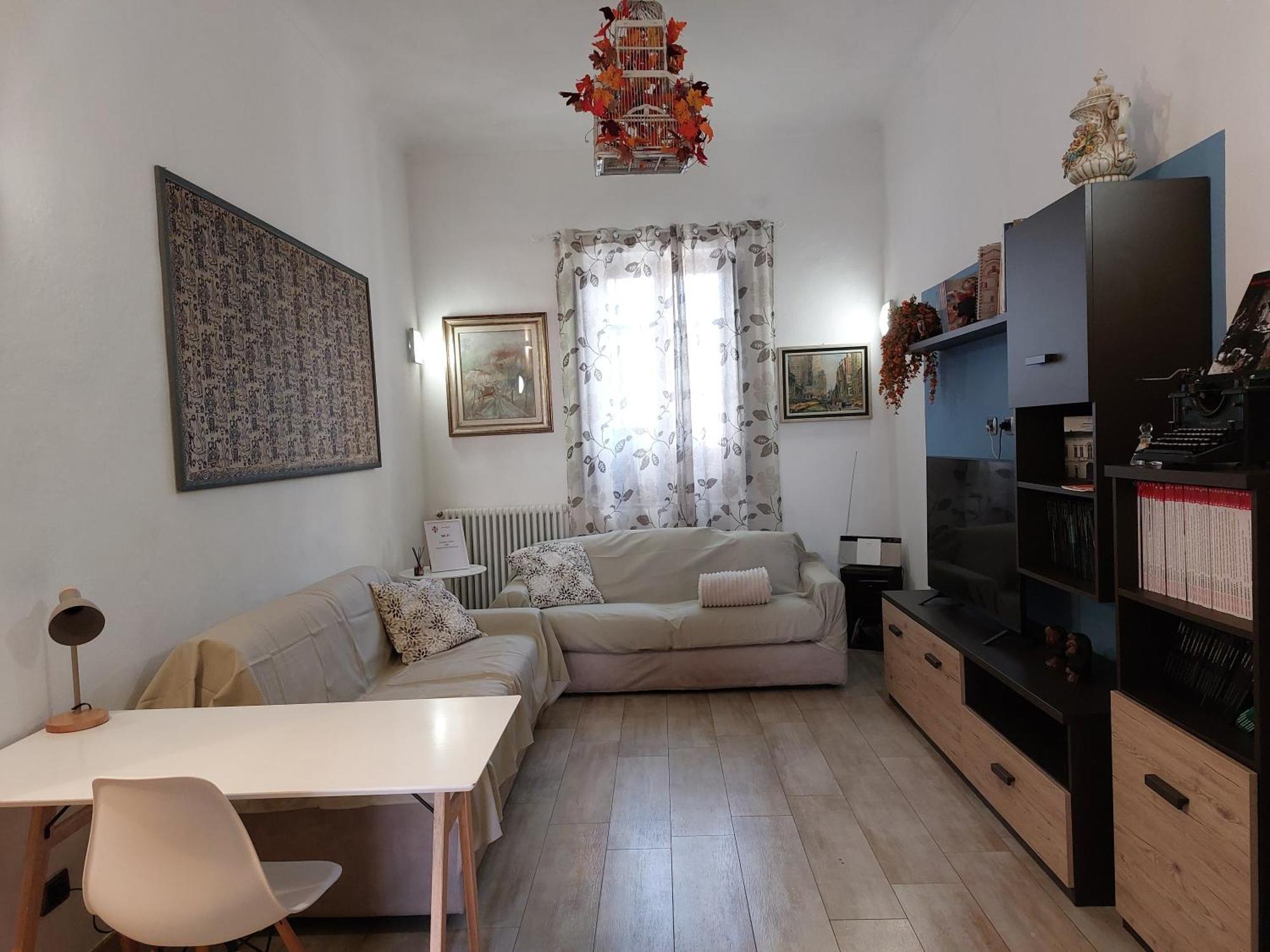 דירות אסטי Casa Magenta מראה חיצוני תמונה